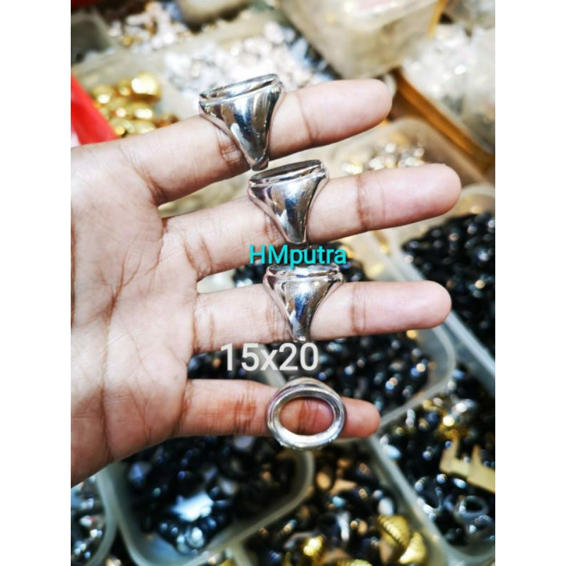 Ring emban titanium super kualitas warna silver polos