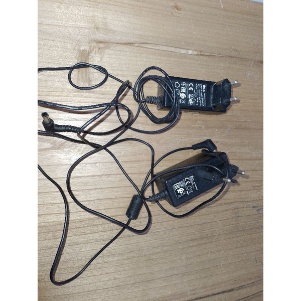 Adaptor TV LG 19V = 1.7A