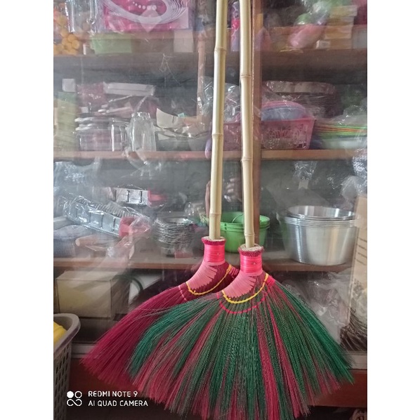 sapu lantai rayung warna / sapu jerami / sapu ijuk warna warni / sapu inul
