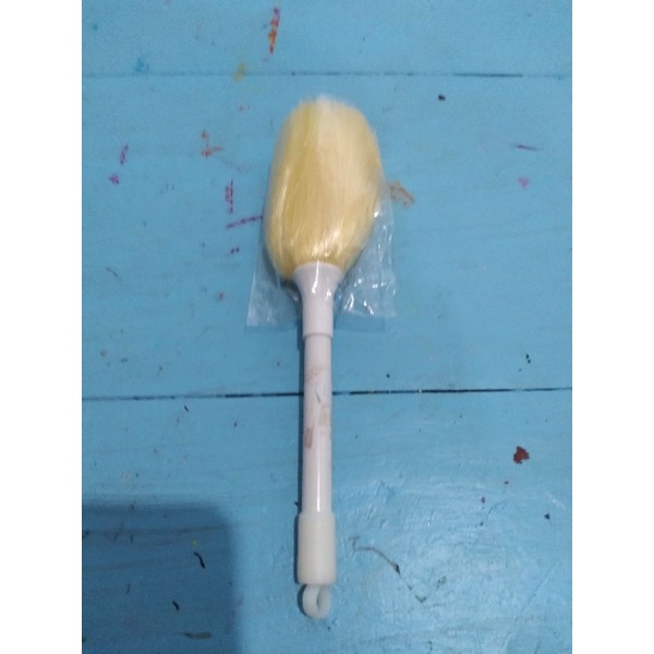 

sulak serpih crayon kecil