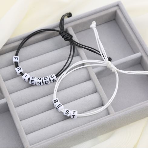 Gelang Couple Persahabatan Huruf Balok Putih Tulisan Hitam Tali Korea Waterproof