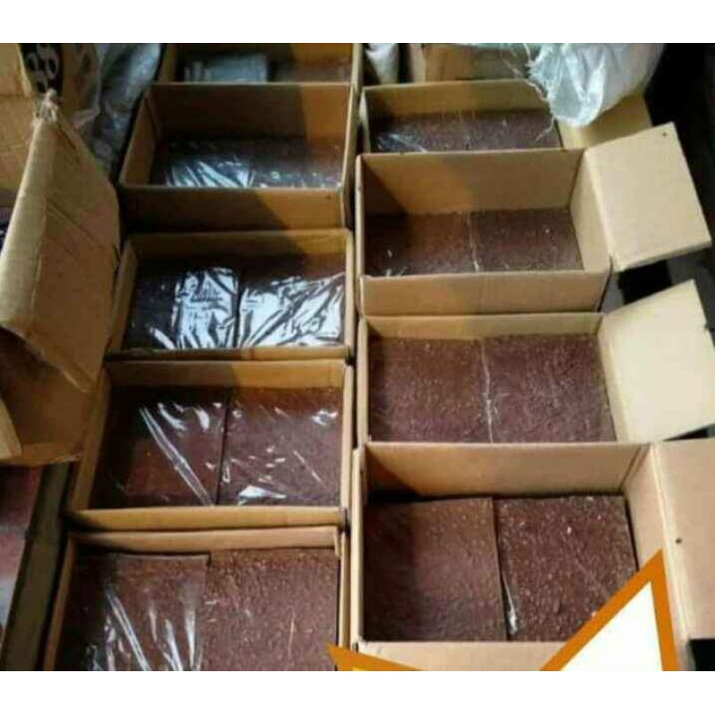

coklat blok 1kg (asli ceres)