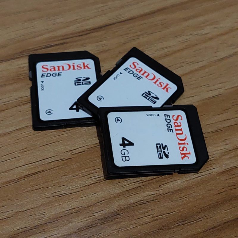 MEMORY SD CARD 4GB SANDISK ORI