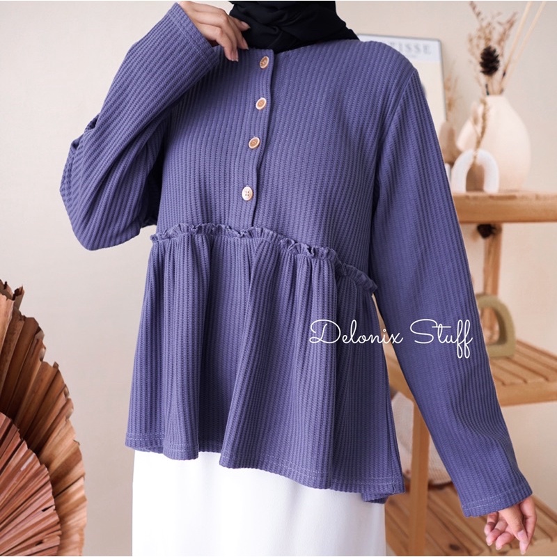 Aneera waffle top