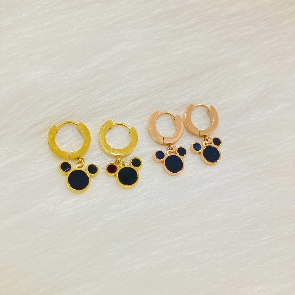 Anting Wanita Bahan Titanium Steel Anti Karat-HITAM