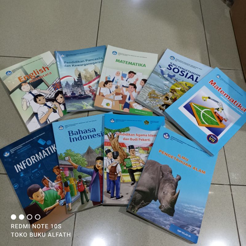 

BUKU KURIKULUM MERDEKA KELAS 7 SMP PELAJARAN MATEMATIKA, B INDONESIA, IPA, IPS, PPKn, INFORMATIKA, PAI, BAHASA INGGRIS