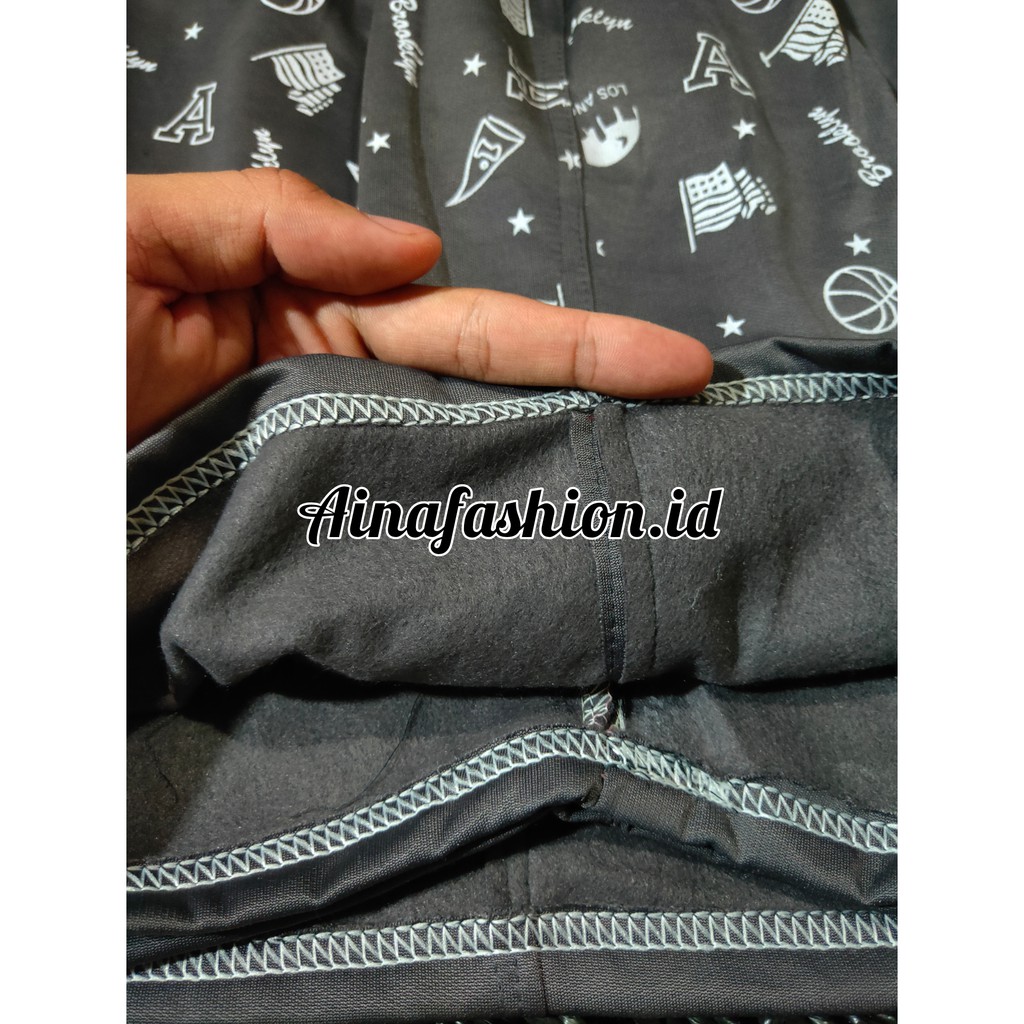 CELANA DISTRO DIADORA MOTIF -Celana Pendek Pria Motif Tebal