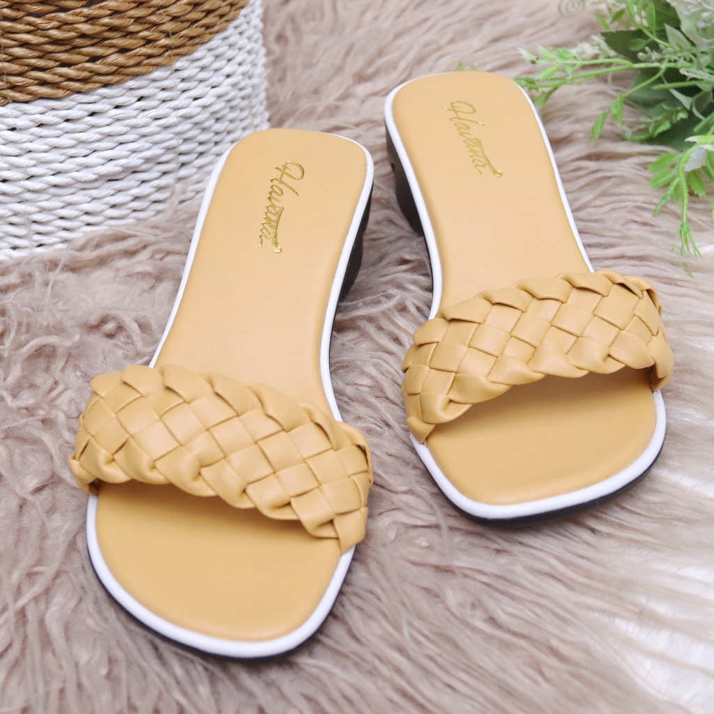 Sandal Slide Tali Wanita Sendal Heels Wanita Sandal Wanita Terbaru Kekinian Sandal Hak Tahu Sendal Heels Hak 3cm