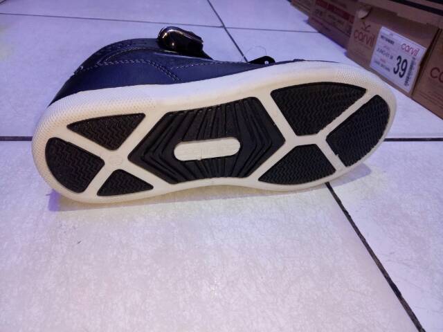 SEPATU ARDILES BIG-GRAVITY