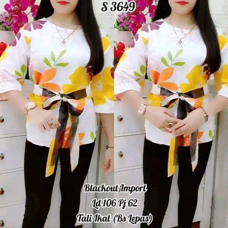 Atasan blouse best seller beach flower bunga premium top