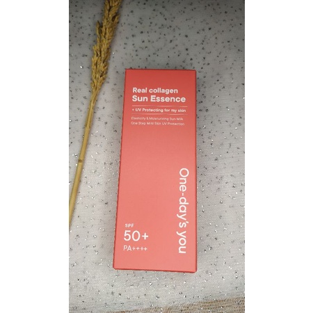 (BARU) TERMURAH Real Collagen Sun Essence SPF 50+ PA ++++ ONE DAY'S YOU