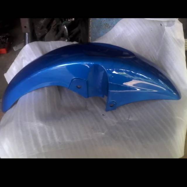 Spakbor depan suzuki satria fu warna biru