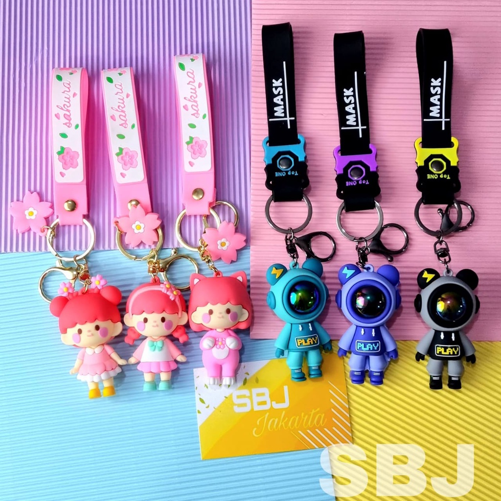 Gantungan kunci / keychain ALL STAR motif astronot sailor moon lucky cat sanrio tom &amp; jerry bebek beruang