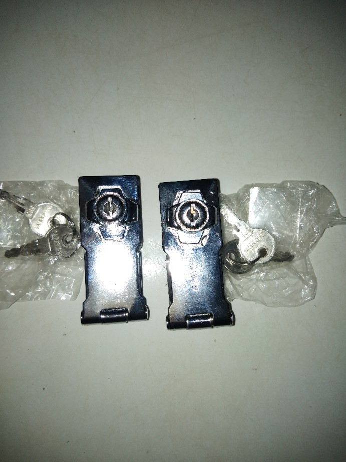 Kunci Lemari Kaca Double Pintu Tarung Overpal Jepit Bukan Digao Huben