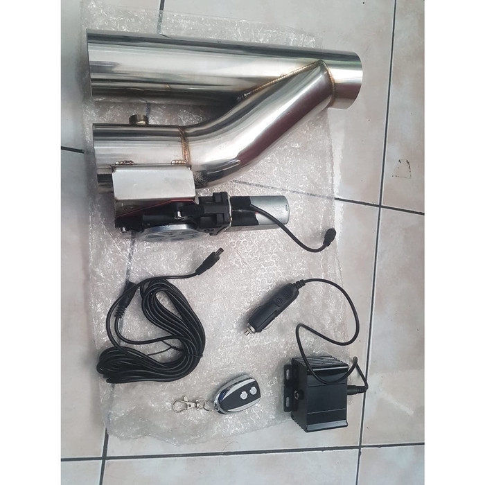 Leher Knalpot Exhaust Mobil Racing Remote