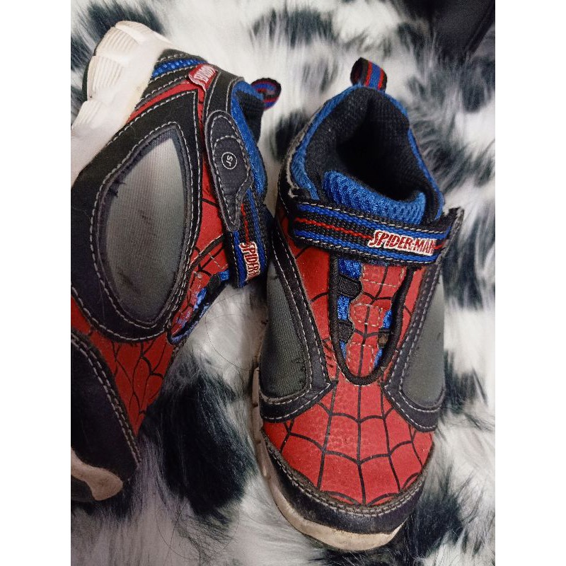preloved sepatu anak Marvel Spiderman Original