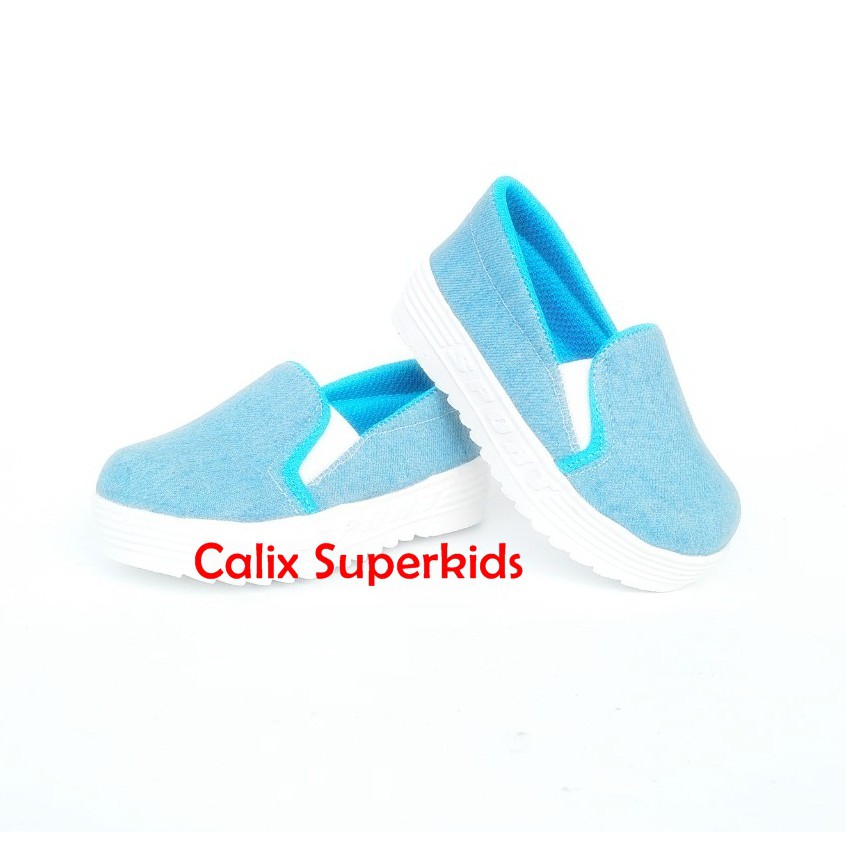 Sepatu Anak Slip On Light Blue