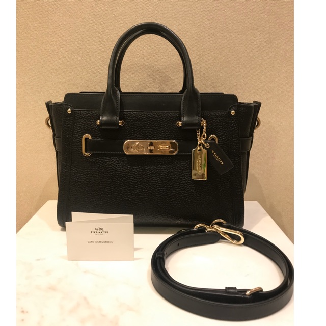 Preloved Coach swagger 27 black