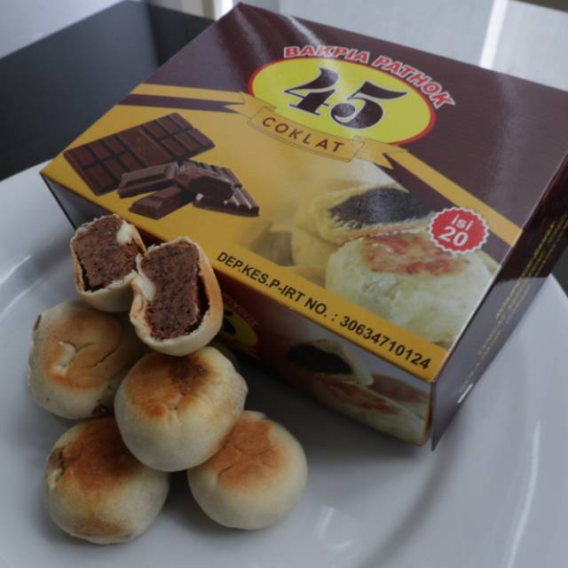 

Bakpia coklat kering