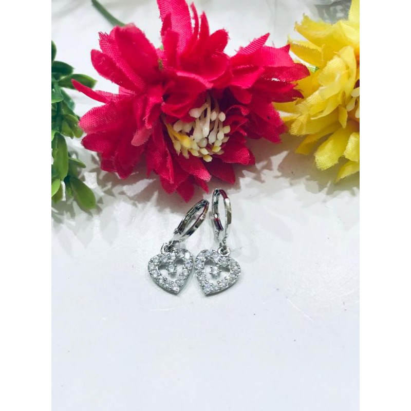 Anting Wanita Dewasa Permata Silver