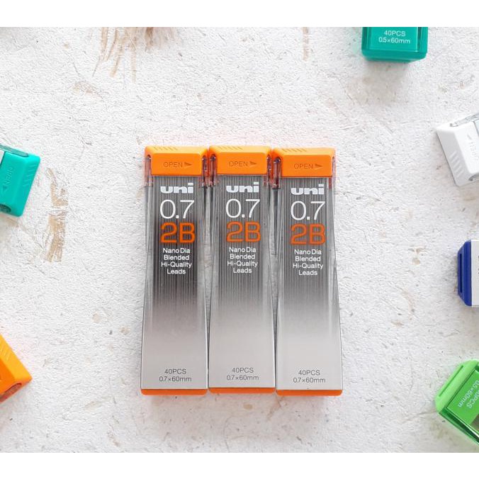 

Ready Stock] Uni Nano Dia Pencil Lead 0.7 Mm 2B