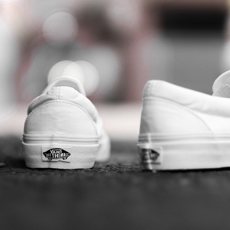 VANS SLIP-ON CLASSIC TRUE WHITE ORIGINAL 100% ( Global )