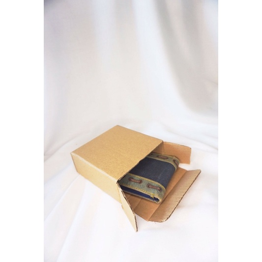 

kardus dompet souvenir belt packaging box 22