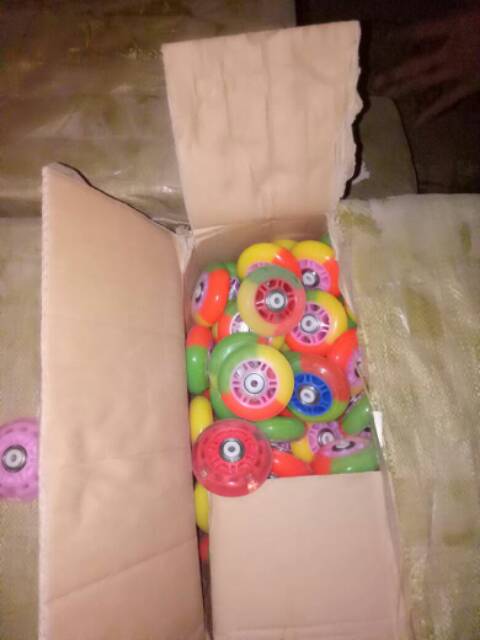 Jual grosir dan eceran Roda karet/ roda full karet/ roda karet pu harga per pcs