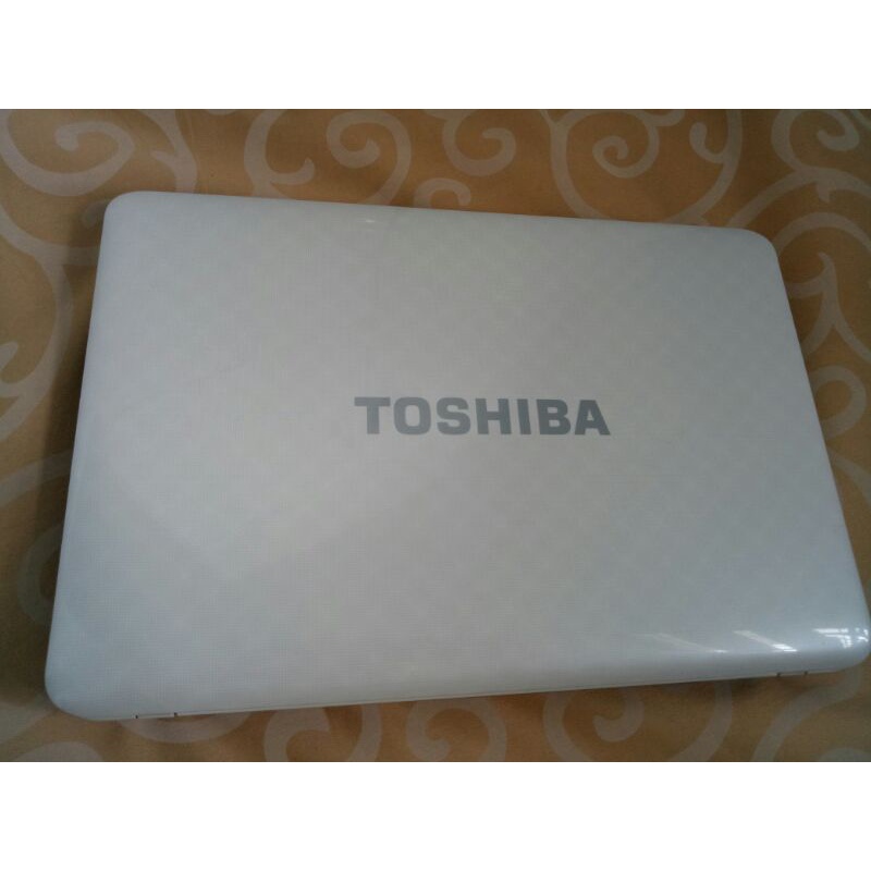 Toshiba Satellite L745 Core I5 (PSK12L-04H00G)Warna putih glossy