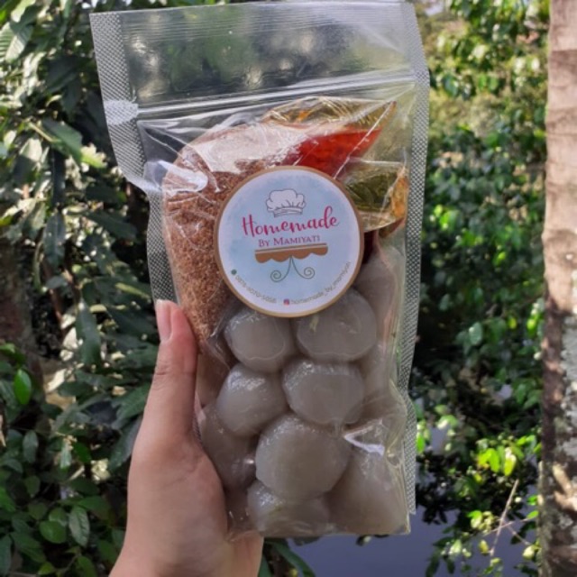 

Cilok Majalahay isi 500gr homemade by mamiyati