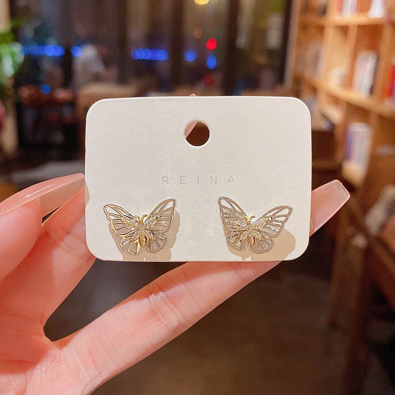 Anting Tusuk silver 925 Desain Kupu-Kupu Hollow Hias Zircon Untuk Wanita