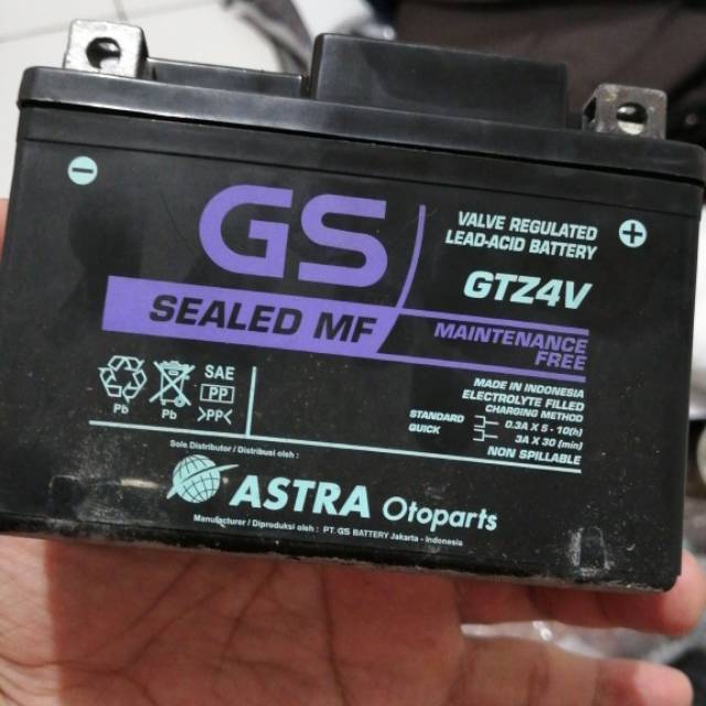 Perbedaan Aki GTZ4V dan GTZ5S, Motor Apa Yang Cocok? - angkasa.co.id