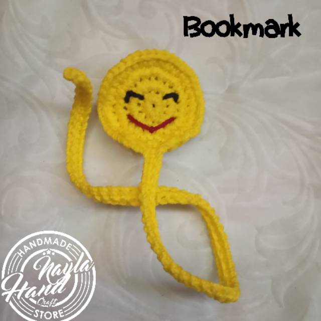 

Pembatas buku rajut lucu (bookmark)