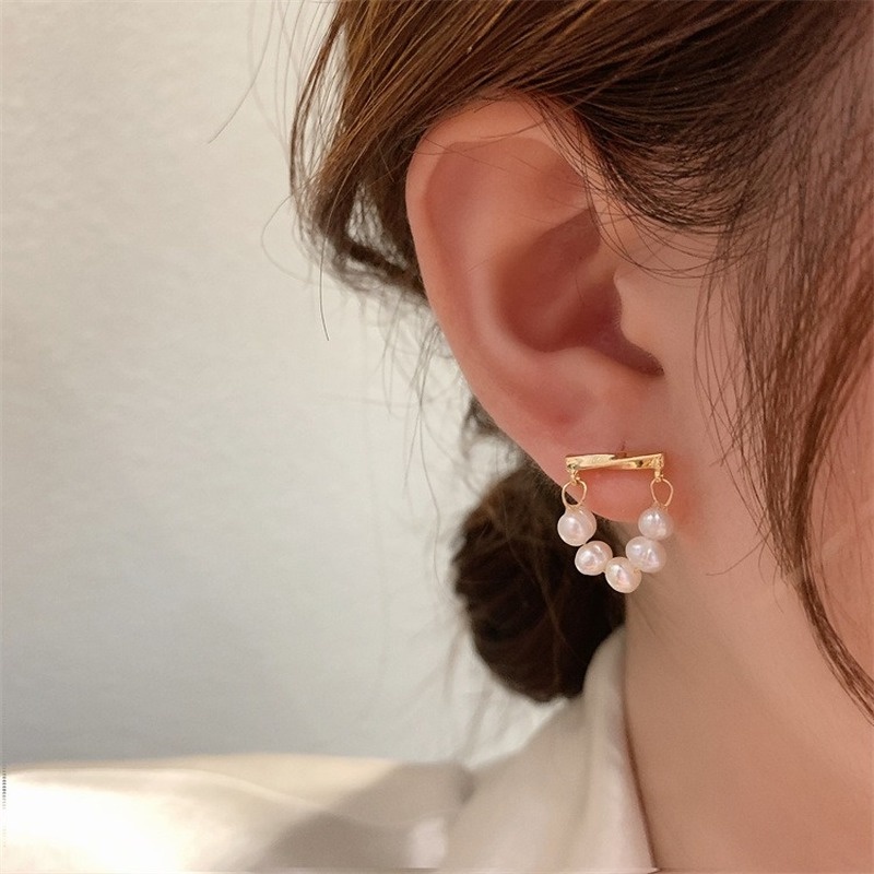 Anting S925 Silver Needle Bentuk Kupu-Kupu Aksen Mutiara Berlian Gaya Korea Vintage Untuk Wanita