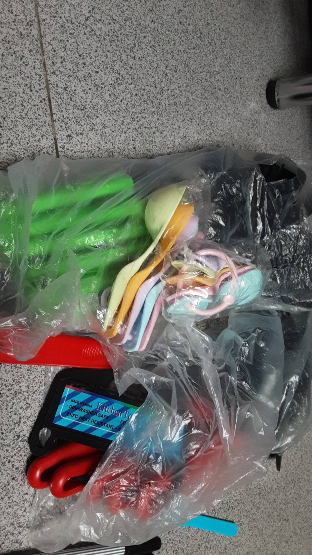 Alat Masak Spatula Set 6 Warna
