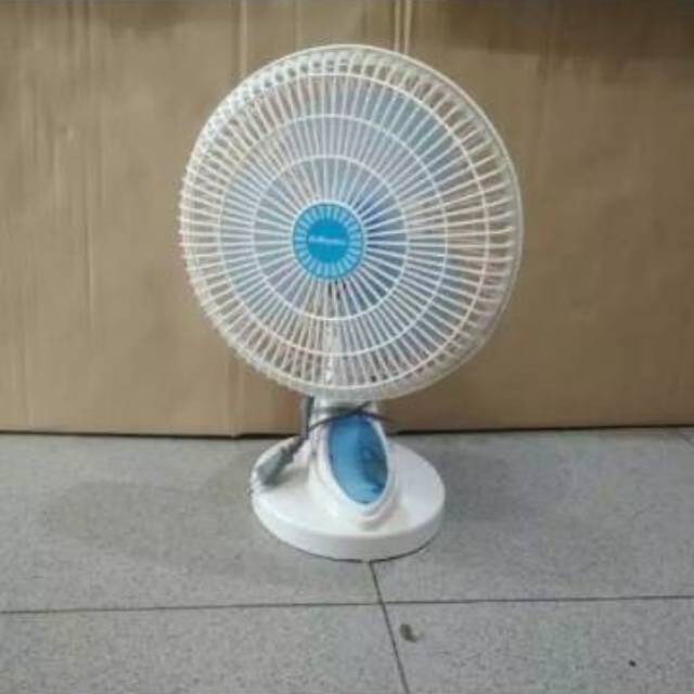 Kipas angin miyako desk fan dan wall fan 9inh kad - 927