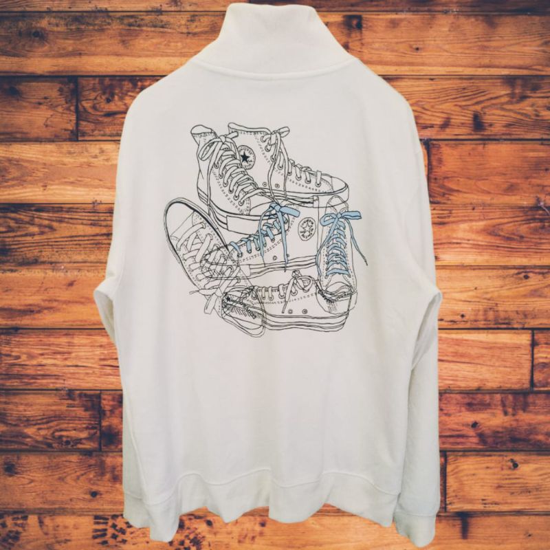 Tracktop Converse Back Logo