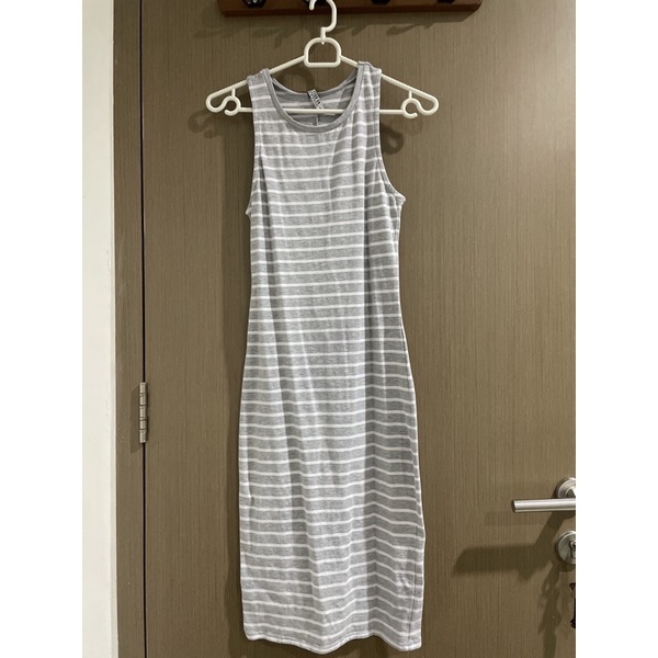 PRELOVED DRESS COTTON ON WANITA/DRESS BODYCON COTTON ON WANITA