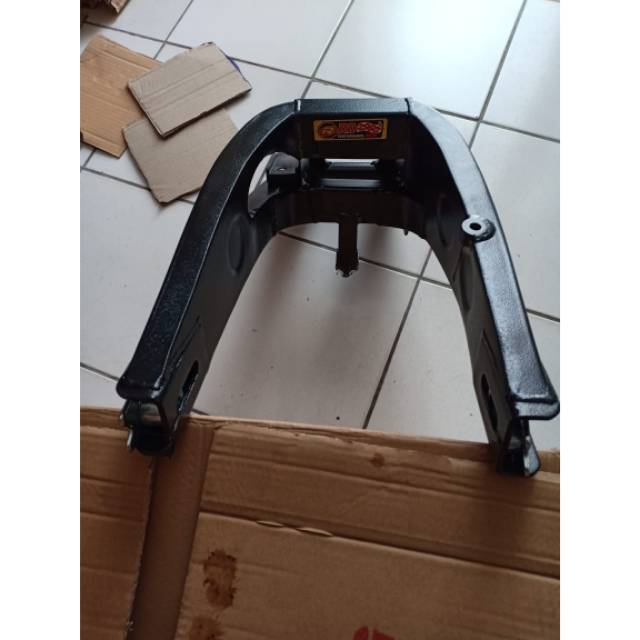 swing arm model R-15 untuk motor vixion old & vixion new