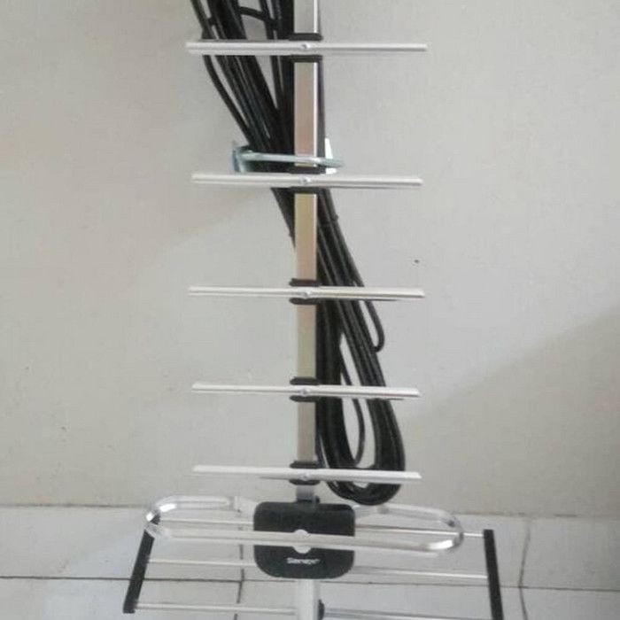 Antena Luar TV Digital Sanex SN-889 DG