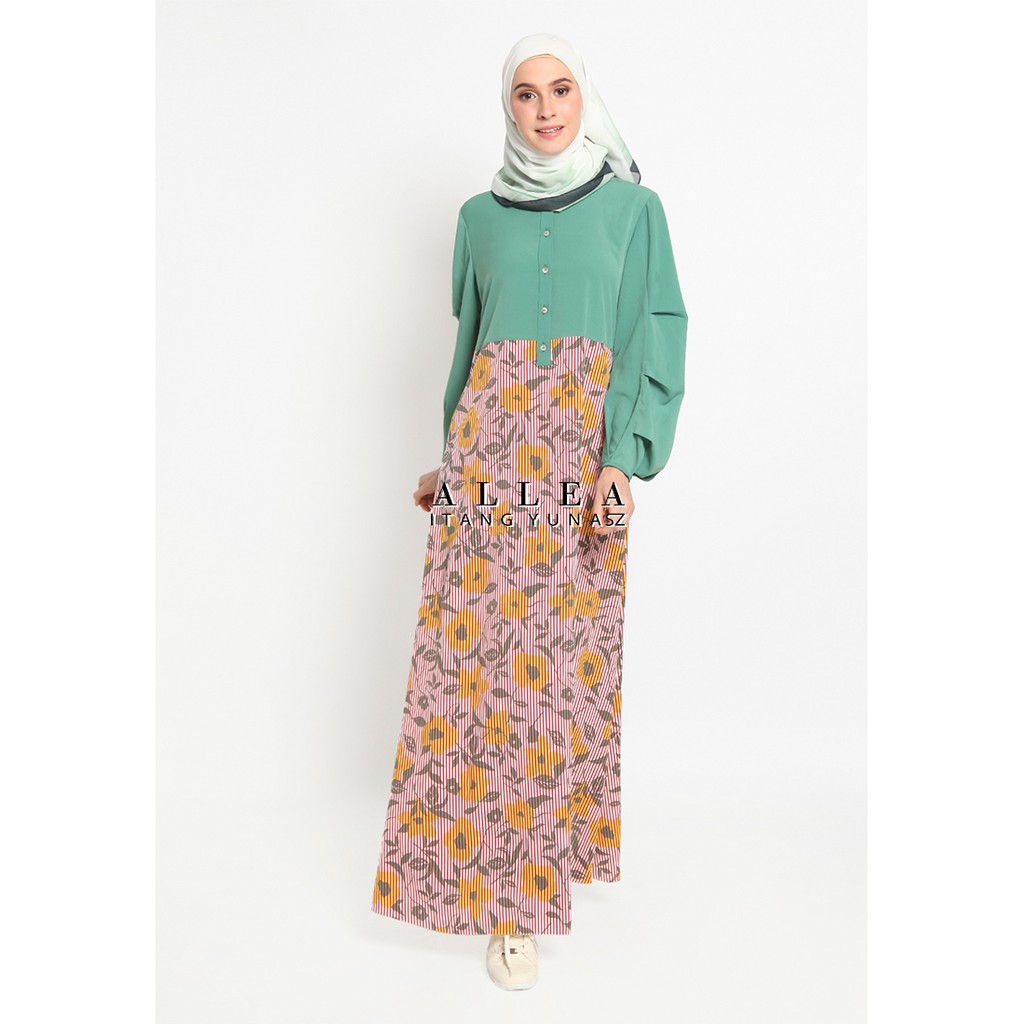 Allea Itang Yunasz /Marwa Dress / Gamis wanita - Hijab Fashion Muslim