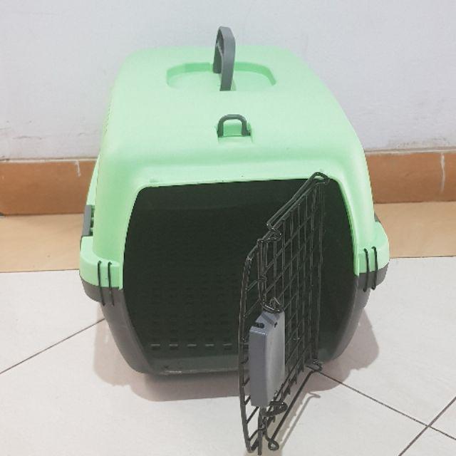 KANDANG KUCING / PET CARGO / PET CARRIER / KANDANG KELINCI / KANDANG MUSANG /ADA TRAY PINTU BESI COD PET CARGO KANDANG HEWAN DI MOBIL MOTOR-Hijautosca