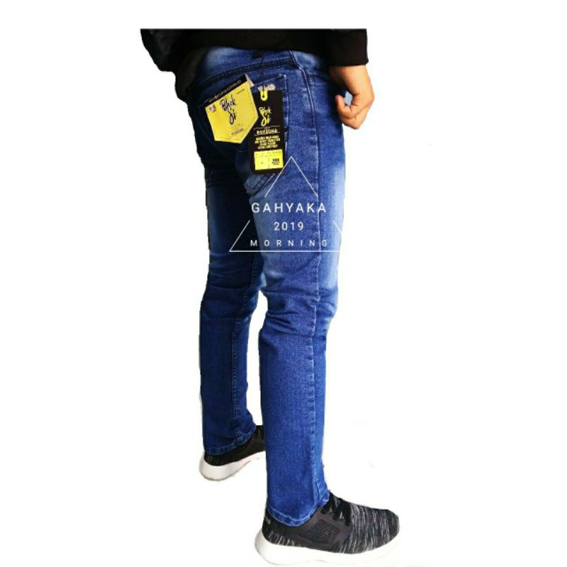 CELANA JEANS MADE IN BANDUNG  PENSIL COWOK MELAR SLIM FIT SKINNY