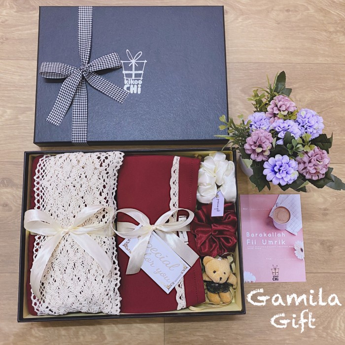 

Kikoochi Gamila Gift - Hadiah Kado Ulang Tahun Mukena Wanita Lebaran - Abu-abu