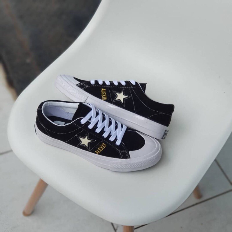 converse one star alexis black white