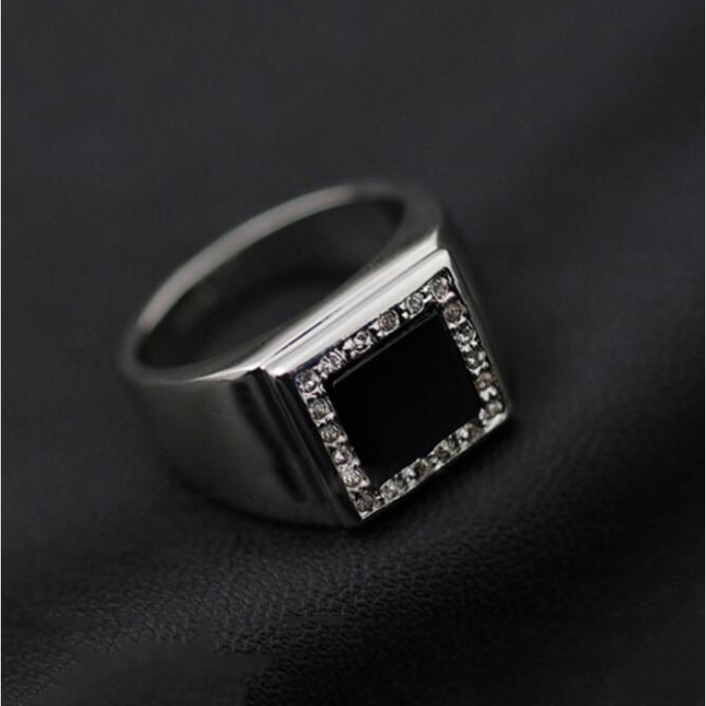 Cincin Kawin Baja Titanium Perak Berlian Kristal Hitam Pesona Fashion Perhiasan Pria Wanita Silver Rings