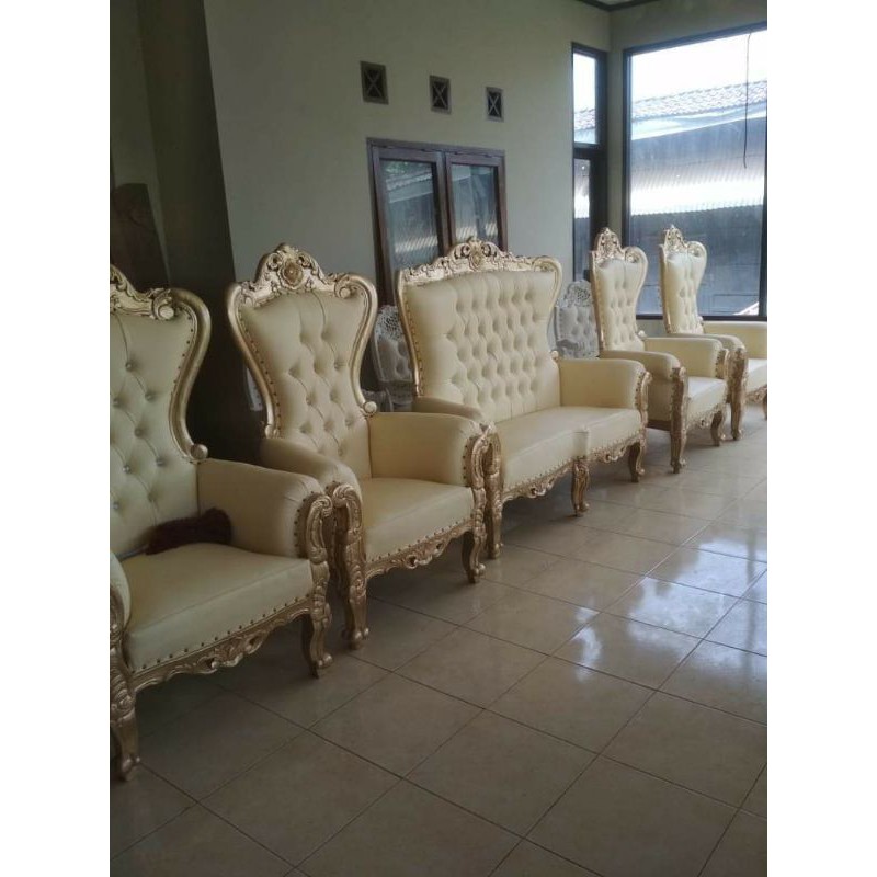 KURSI PELAMINAN SYAHRINI / set pelaminan Syahrini.