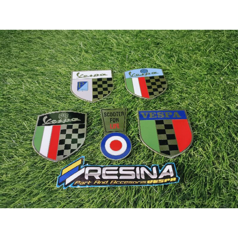 emblem emblim vespa model italy bahan stainles bagus