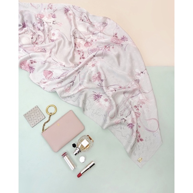 Ready New The Nada Series "DiS" buttonscarves