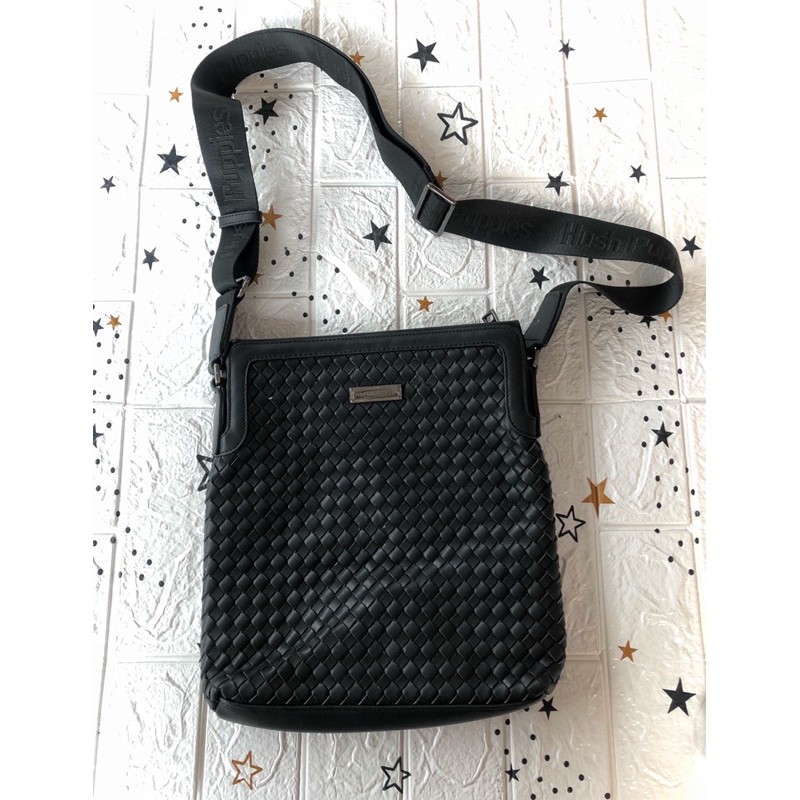 Tas slempang laki laki / perempuan original hush puppies